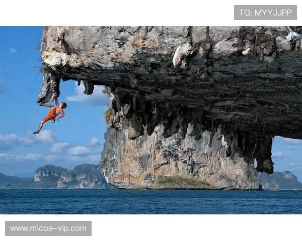 杭州极限运动队技术创新与发展探讨聚焦极限运动的未来趋势与挑战 杭州极限运动队技术创新与发展探讨聚焦极限运动的未来趋势与挑战