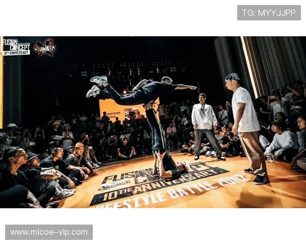 深圳滑板队在世界街舞大赛中以76分高居积分榜首位