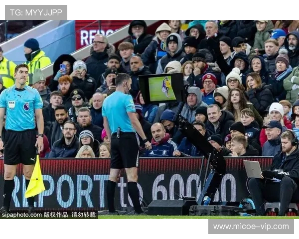 巴塞罗那与阿森纳激战正酣谁将赢得这场巅峰对决