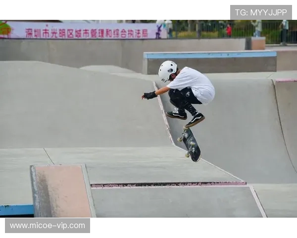 杭州滑板队荣登滑板技术排行榜第十名展现青春活力与竞技精神